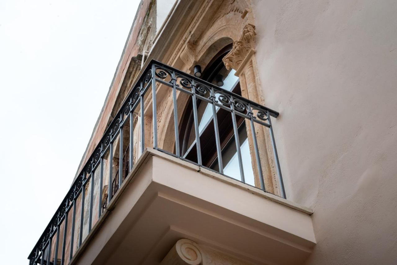 Oniros Residenza Vecchia Aparthotel Khania Eksteriør bilde